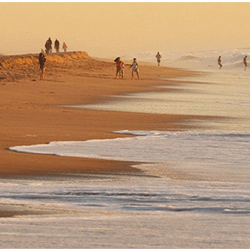 Surfer’s Knoll Beach